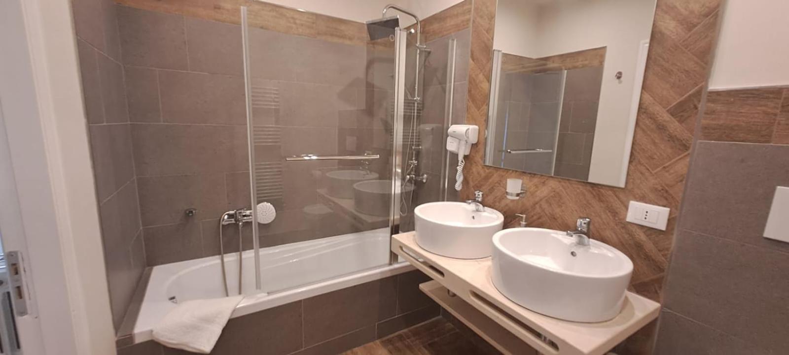Chez Tata' - Sce Tata Bed & Breakfast Rossano Stazione Luaran gambar